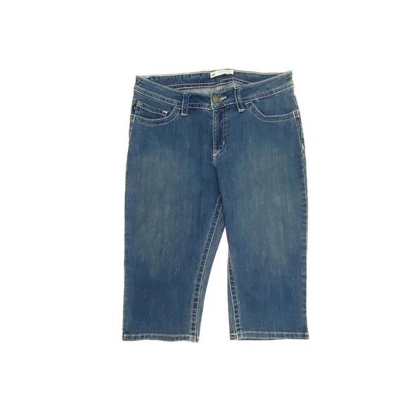 Lee Lower On the Waist Capri Women's size 12 Dark Wash Blue Denim Jeans - Picture 1 of 4